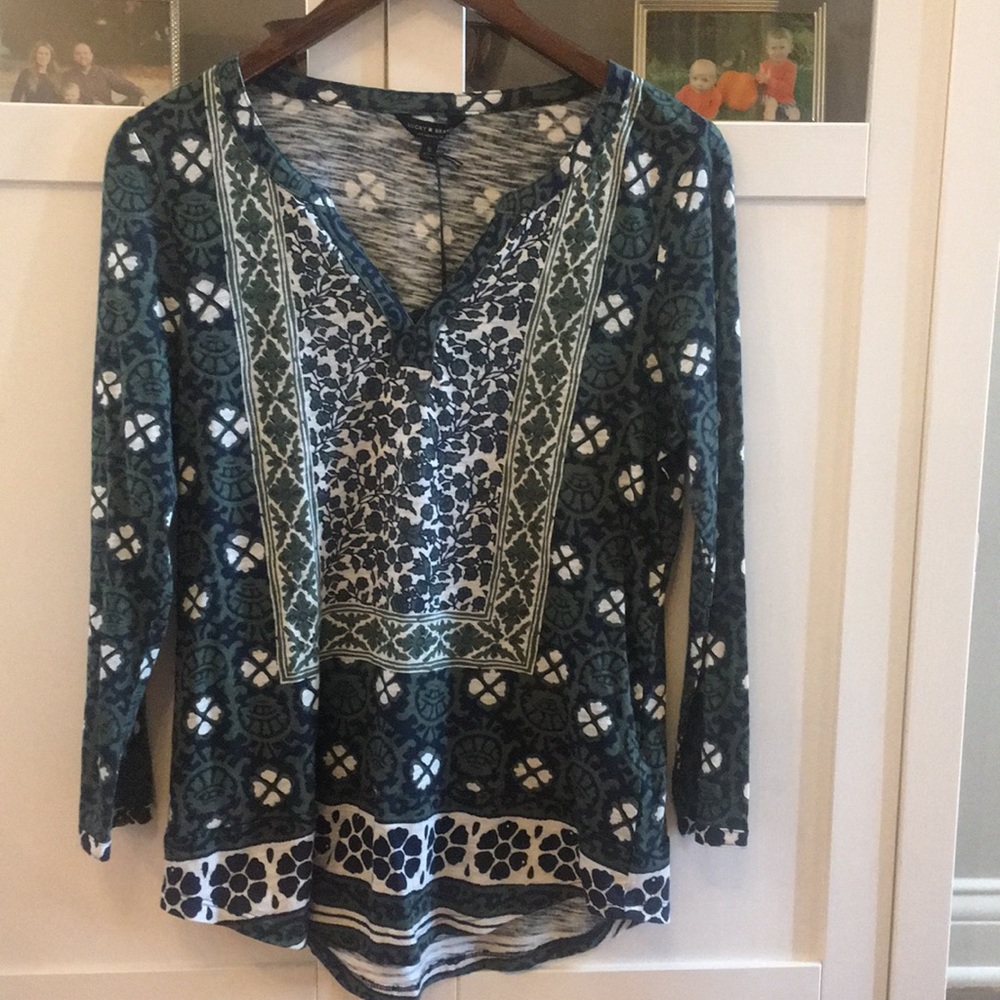 Lucky Top